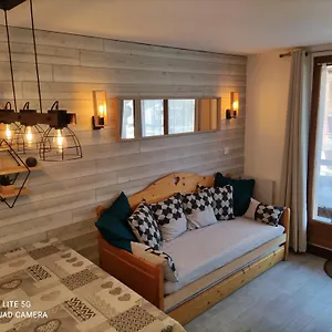  Appartement *risoul* Jolie T2 De 5/6 Couchages France